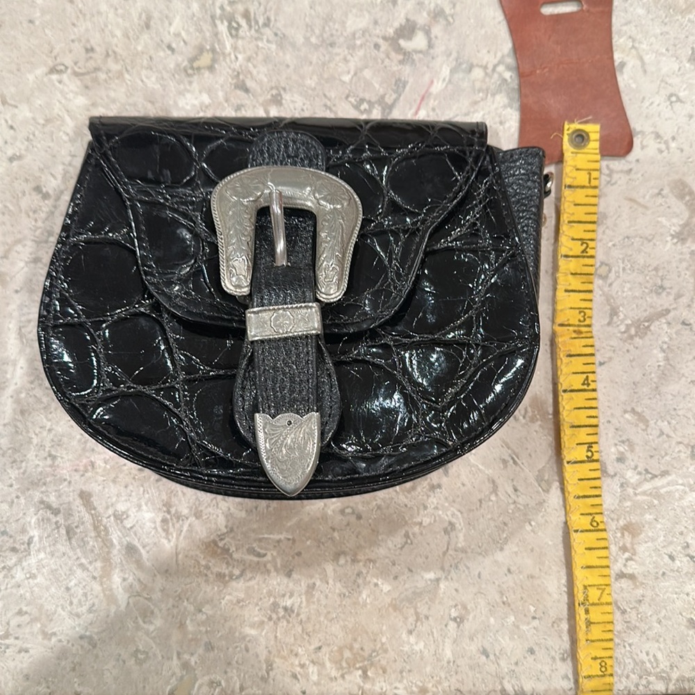 *Last Chance Price* Vintage Ann Turk Crossbody Bag Black with Silver Hardware - Picture 6 of 6